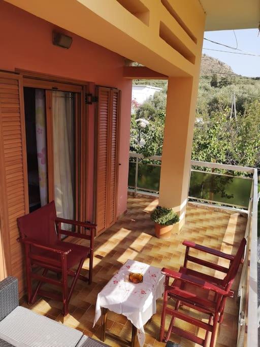Villa Sunshine Studio à Kíssamos Extérieur photo